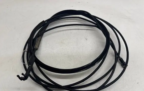 Ford Mondeo Mk III Fuel cap flap release cable