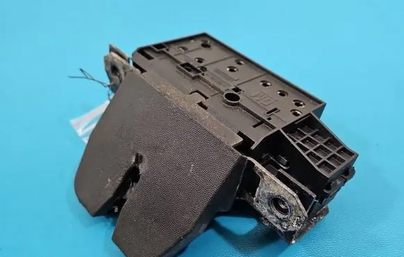 Opel Vectra C Tailgate/trunk/boot lock/catch/latch 13185566 IMPRK1582056