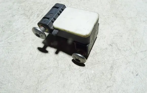 BMW X5 E70 Airbag deployment crash/impact sensor 6911003