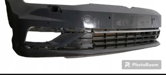 Volkswagen Golf VII Front bumper 5G0807221