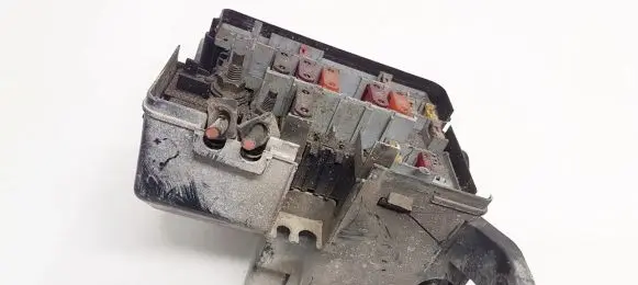 Peugeot 206 Fuse box set 9638725680