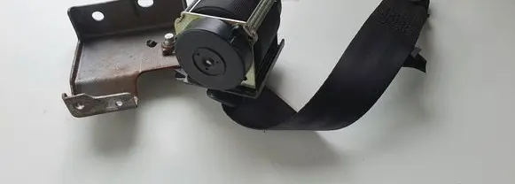 Nissan Qashqai Third row seat belt 