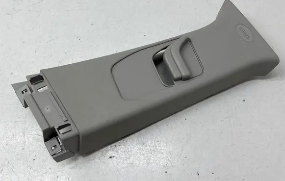 Renault Kadjar (B) pillar trim (top) 769135034R 1560880614