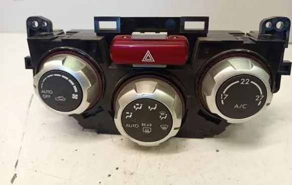 Subaru Forester SH Climate control unit 72311SC060 T1007170D