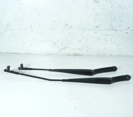 Skoda Octavia Mk2 (1Z) Front wiper blade arm 1Z1955410A