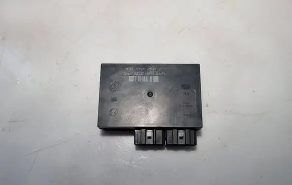 Volkswagen Golf IV Comfort/convenience module 1C0962258J
