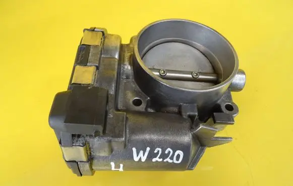 Mercedes-Benz S W220 Throttle body valve 1121410125