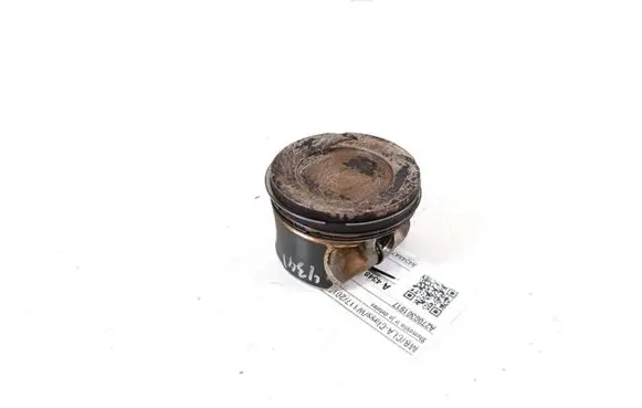 Piston with connecting rod