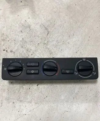 BMW 3 E46 Climate control unit 64116921845 H16000552060 015002