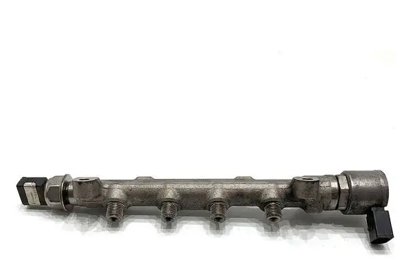 Audi A6 S6 C7 4G Fuel main line pipe 04L089G