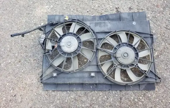 Toyota Auris 150 Radiator cooling fan shroud MF422750 MF422750192C