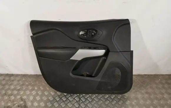 Jeep Cherokee Front door card panel trim