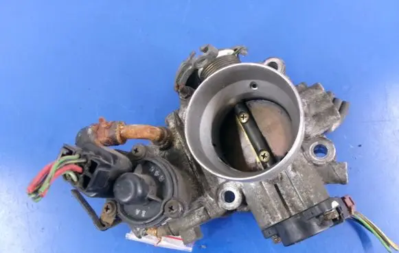 Mitsubishi Galant Throttle body valve 