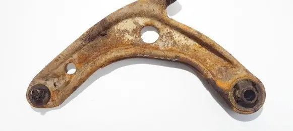 Toyota Yaris Front lower control arm/wishbone