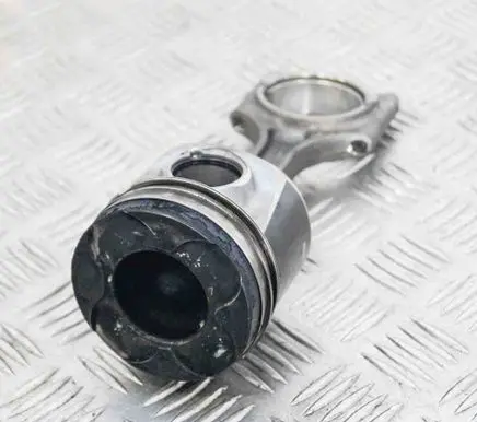 Volvo V60 Piston 863150531339777