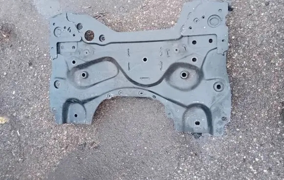 Peugeot 308 Front subframe