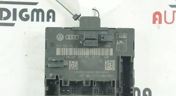Audi A5 8T 8F Door control unit/module 8T0959792Q