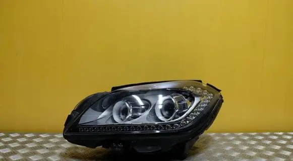 Mercedes-Benz CLS C218 X218 Headlight/headlamp A2188201959 1773