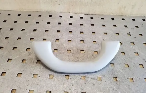 Volkswagen PASSAT B6 Front interior roof grab handle 1K0857607