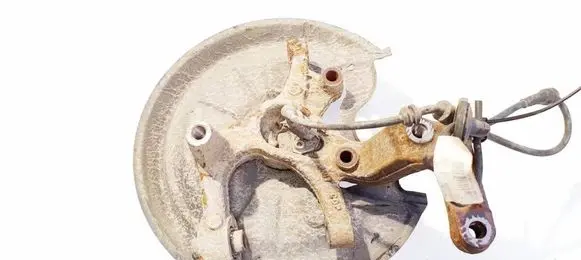 Rear wheel hub