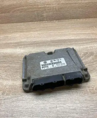 Skoda Octavia Mk1 (1U) Engine control unit/module ECU 06A906018DJ 0261206144