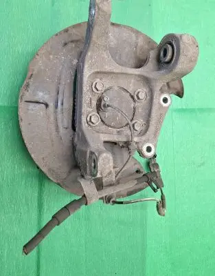 Ford Mondeo MK V Rear wheel hub spindle/knuckle dg905b759