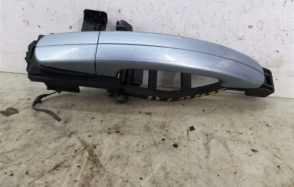 Ford Focus Rear door exterior handle 