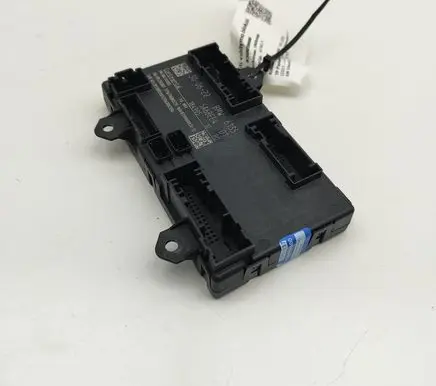 BMW iX Door control unit/module 5A6BEE4