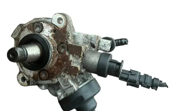 Hyundai Santa Fe Fuel injection high pressure pump 0445010511 331002E000