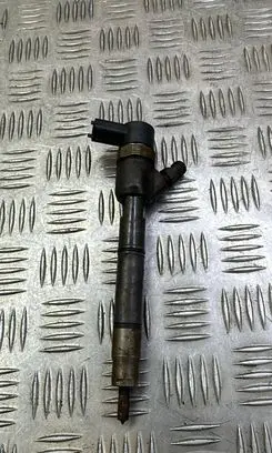 Hyundai ix35 Fuel injector 338002A800 0445110411