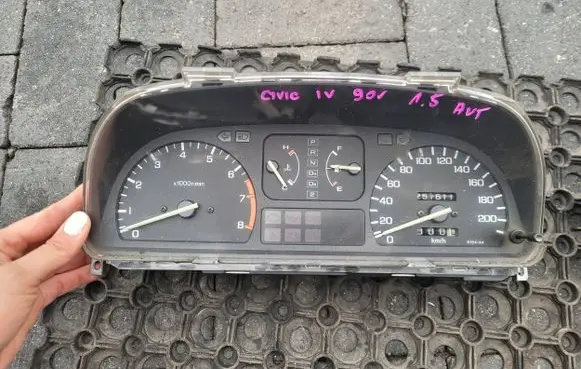 Honda Civic Speedometer (instrument cluster) HR115526 1180680002743 78100SH3R100
