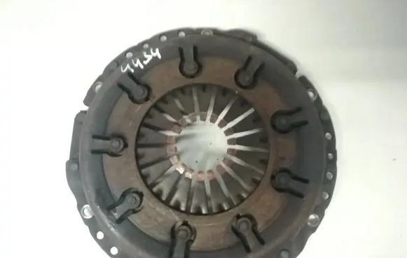 Volkswagen PASSAT B5 Pressure plate 