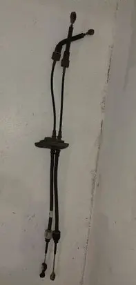 Renault Laguna III Gear shift cable linkage 9611977