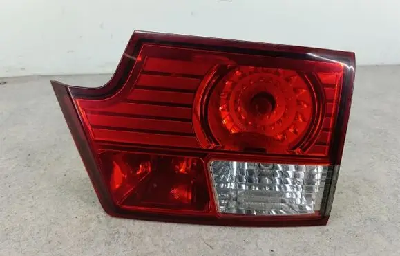SsangYong Kyron Tailgate rear/tail lights 8360409