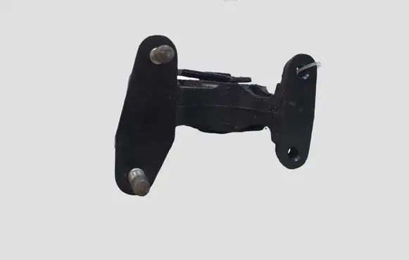 Toyota Avensis T270 Engine mount bracket