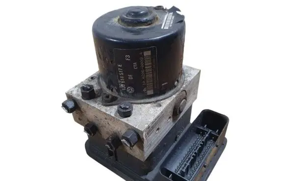 Volkswagen Golf IV ABS Pump 1J0614517E 1C0907379E