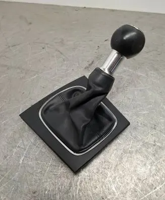Audi A3 S3 8P Gear lever shifter trim leather/knob 8P0864261