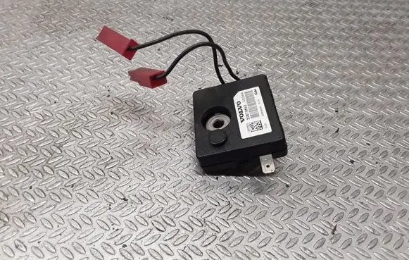 Volvo S80 Aerial antenna amplifier 30679655