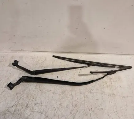 Mazda CX-5 Windshield/front glass wiper blade 