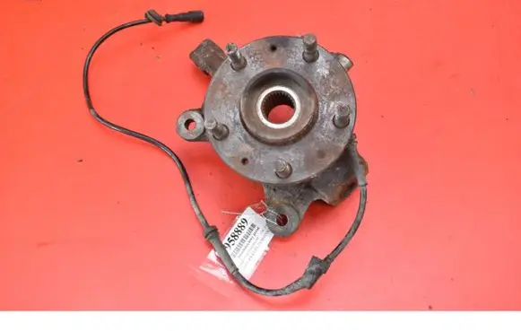 Land Rover Freelander Front wheel hub spindle knuckle HRC2887