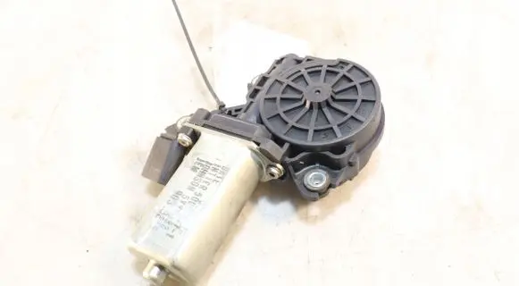 Audi A8 S8 D4 4H Rear door window regulator motor