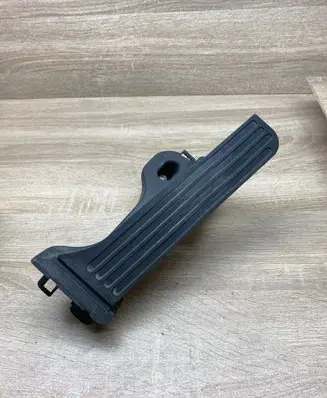 Volkswagen Golf V Accelerator throttle pedal 1K1721503P