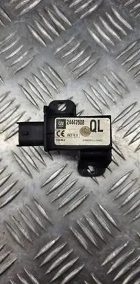 Opel Signum Tire pressure sensor 24447608 140403