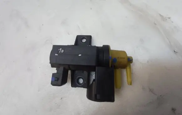 Nissan X-Trail T32 Turbo solenoid valve 16T160 8200790180 70181405