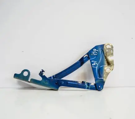 Volkswagen Golf Plus Engine bonnet/hood hinges 5M0823302
