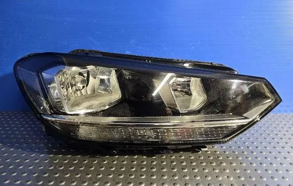 Volkswagen Touran III Headlight/headlamp 5TB941006A