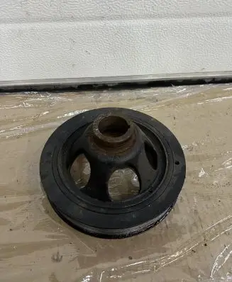 Mercedes-Benz C W204 Crankshaft pulley A2710300003 F481