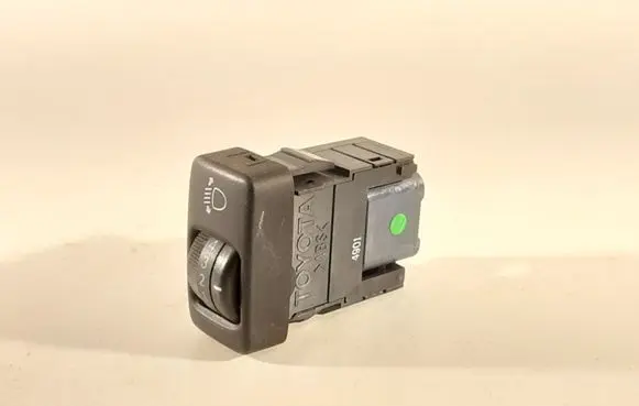 Toyota Prius (XW20) Headlight level height control switch