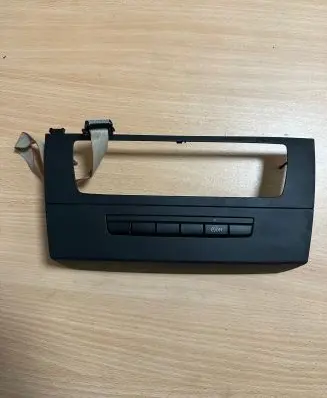 BMW 3 E90 E91 Center console 658590 51459120979 009V7400