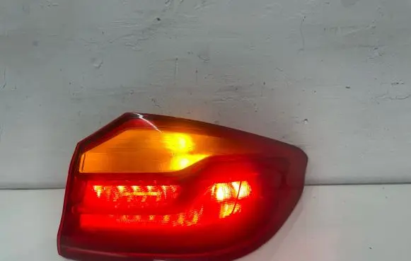 BMW 5 G30 G31 Rear/tail lights 7376464 630000 630002